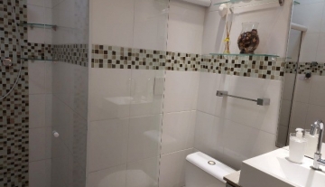C3486 17.jpg